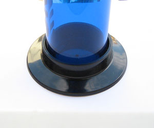 Acrylbong Fuss 50mm aus Nylon - schwarz - muß zusammen mit Fusskappe verwendet 
werden.