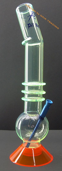 43cm hohe Kugel Bong mit Zierringen. Diese Bong hat ein Stecksystem Chillum und extra großen Standfuß.
