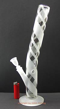 Satin Glas Bong mit aufwendiger weißer griffiger Oberfläche - 42 cm hoch 
und ergonomisch gebogen. Rohrdurchmesser 5 cm